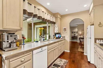 6252 Meadowstone Drive, Santa Rosa, CA 95409 - Photo 21