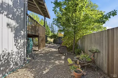4752 Carissa Avenue, Santa Rosa, CA 95405 - Photo 57