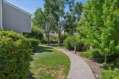 4704 Shade Tree Lane, Santa Rosa, CA 95405 - Photo 23