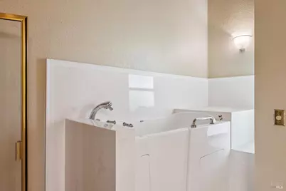 4704 Shade Tree Lane, Santa Rosa, CA 95405 - Photo 17