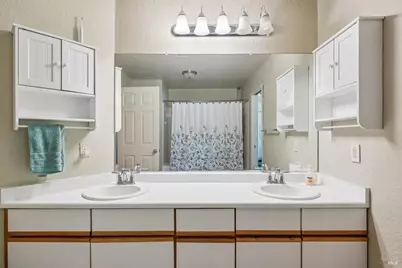 4704 Shade Tree Lane, Santa Rosa, CA 95405 - Photo 13