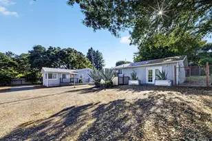 8813 Petaluma Hill Rd, Penngrove, CA 94951 - Photo 3