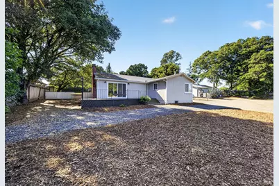 8813 Petaluma Hill Road, Penngrove, CA 94951 - Photo 3