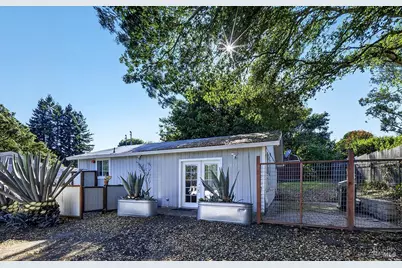 8813 Petaluma Hill Road, Penngrove, CA 94951 - Photo 9