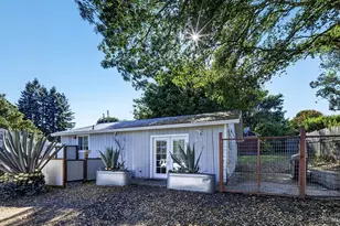 8813 Petaluma Hill Rd, Penngrove, CA 94951 - Photo 9