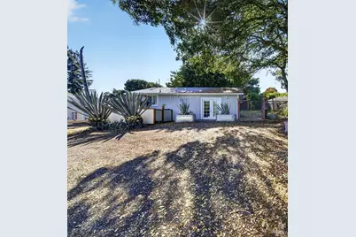 8813 Petaluma Hill Road, Penngrove, CA 94951 - Photo 7