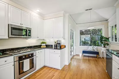 158 Edwards Avenue, Sausalito, CA 94965 - Photo 15