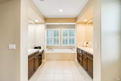 5325 Carole Ridge Court, Fairfield, CA 94534 - Photo 43