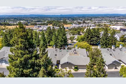 2008 Stonefield Lane, Santa Rosa, CA 95403 - Photo 3