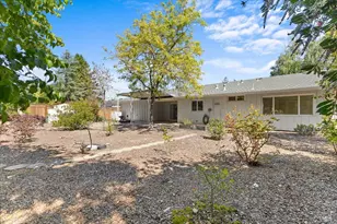 417 Deerfield Cir, Santa Rosa, CA 95409 - Photo 35