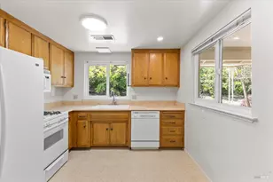 417 Deerfield Cir, Santa Rosa, CA 95409 - Photo 17