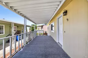 42 Redwing Dr, Santa Rosa, CA 95409 - Photo 5