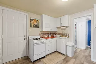 2457 Guerneville Rd, Santa Rosa, CA 95403 - Photo 17