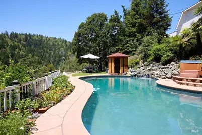 19400 Scenic Drive, Redwood Valley, CA 95470 - Photo 55