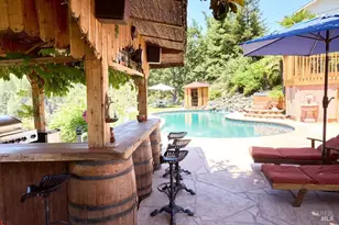 19400 Scenic Dr, Redwood Valley, CA 95470 - Photo 45