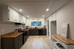 16344 5th St, Guerneville, CA 95446 - Photo 17