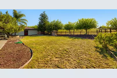 4445 Peaceful Glen Road, Vacaville, CA 95688 - Photo 57