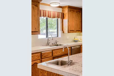 4445 Peaceful Glen Road, Vacaville, CA 95688 - Photo 19
