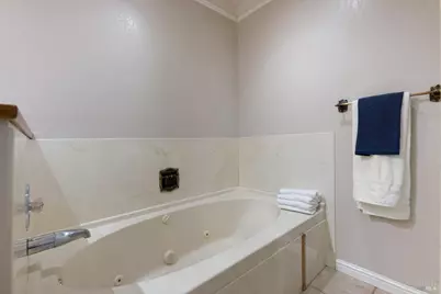 4445 Peaceful Glen Road, Vacaville, CA 95688 - Photo 39