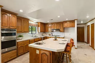 4445 Peaceful Glen Rd, Vacaville, CA 95688 - Photo 13