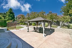 1600 Moraga Dr, Fairfield, CA 94534 - Photo 29