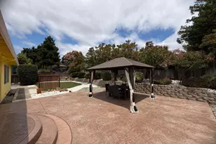 1600 Moraga Dr, Fairfield, CA 94534 - Photo 13