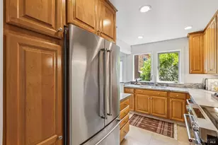 220 Donahue St, Sausalito, CA 94965 - Photo 25