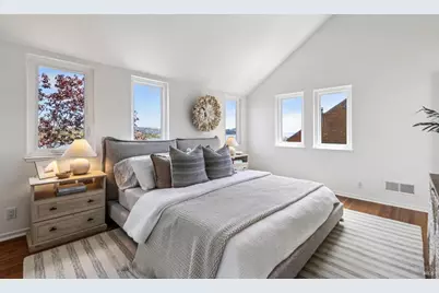 220 Donahue Street, Sausalito, CA 94965 - Photo 33