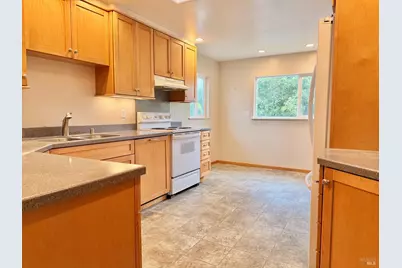 6302 Anderson Road, Forestville, CA 95436 - Photo 15