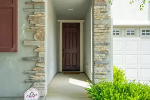 8018 Kenai Ct, Vacaville, CA 95687 - Photo 5