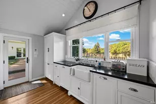 4011 E 3rd Ave, Napa, CA 94558 - Photo 17
