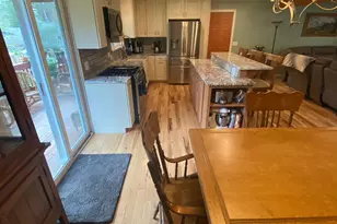 1725 E Madrone Dr, Ukiah, CA 95482 - Photo 7