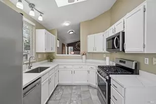 2129 Marshall Rd, Vacaville, CA 95687 - Photo 11