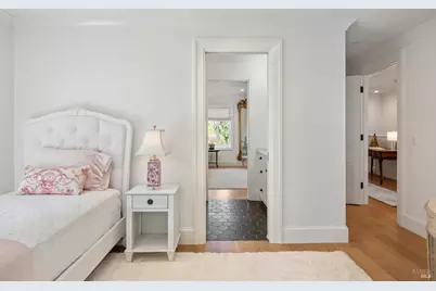 853 D Street, Petaluma, CA 94952 - Photo 37