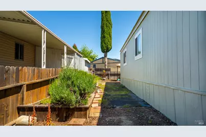 38 Del Rey Drive, Vacaville, CA 95687 - Photo 35