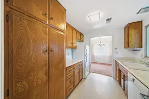 7009 Fairfield Dr, Santa Rosa, CA 95409 - Photo 15