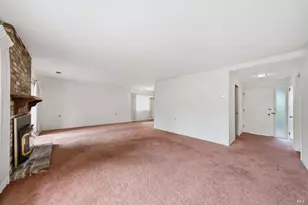 7009 Fairfield Dr, Santa Rosa, CA 95409 - Photo 9