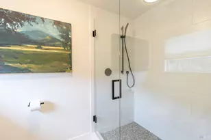 695 Chiquita Rd, Healdsburg, CA 95448 - Photo 27