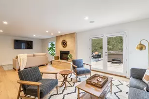 695 Chiquita Rd, Healdsburg, CA 95448 - Photo 15