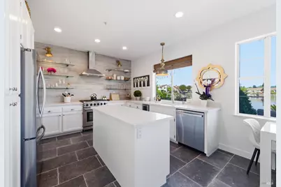 66 S Newport Drive, Napa, CA 94559 - Photo 27