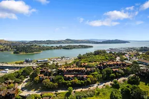 363 Headlands Ct, Sausalito, CA 94965 - Photo 33
