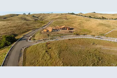 2700 Herzog Drive, Petaluma, CA 94954 - Photo 25