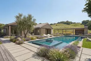 2700 Herzog Dr, Petaluma, CA 94954 - Photo 3