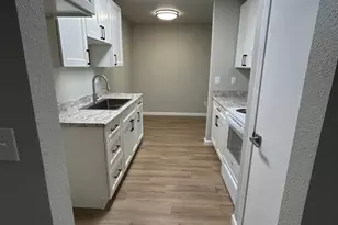 2829 Apple Valley Ln, Santa Rosa, CA 95403 - Photo 3