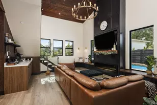 18015 Riverside Dr, Sonoma, CA 95476 - Photo 13