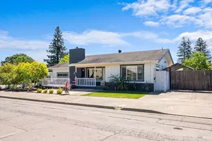 2901 Laurel St, Napa, CA 94558 - Photo 3
