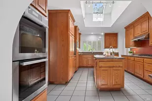 529 Michael Dr, Sonoma, CA 95476 - Photo 13