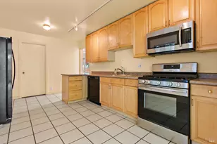 640 E L St, Benicia, CA 94510 - Photo 13