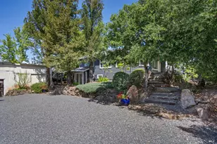 317 Alexander Valley Rd, Healdsburg, CA 95448 - Photo 43