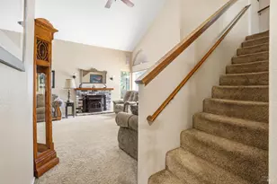 105 William Cir, Cloverdale, CA 95425 - Photo 9